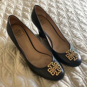 Size-9M Navy Blue Tori Burch Signature Wedge. Barely worn